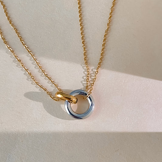 Two-Color Pendant Necklace